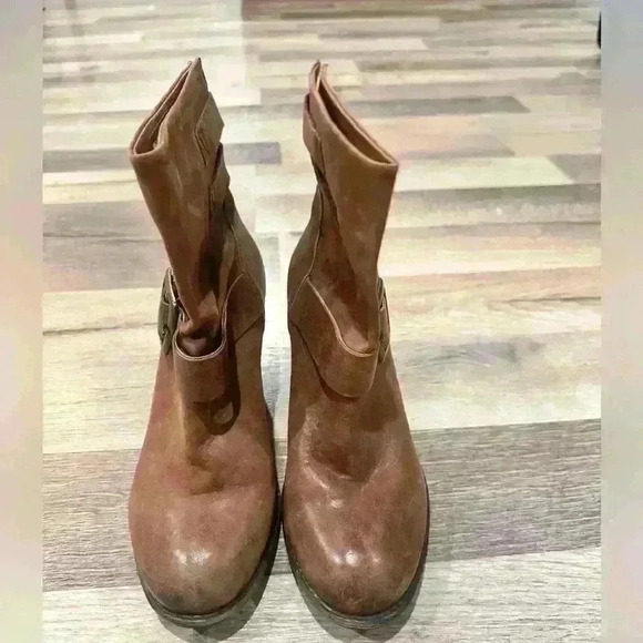 Lucky Brand Western Boot 8.5w Cognac Brown Leather "TOMMIE" Buckles Block Heel - Picture 3 of 7